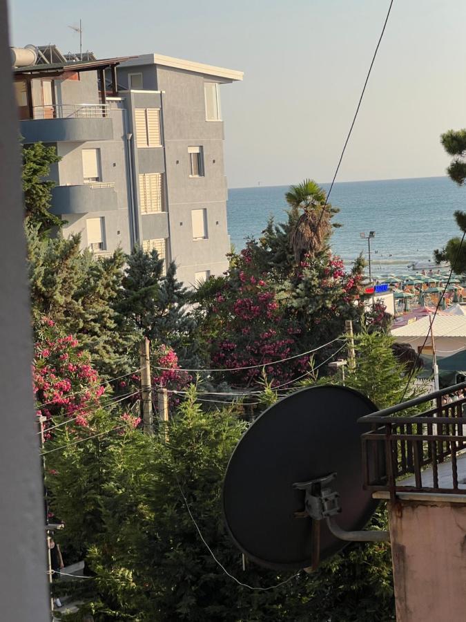 Sea View Leilighet Durrës Eksteriør bilde
